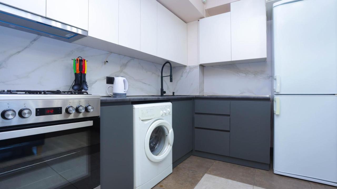Stay Inn Apartments On Amiryan 15 Erywań Zewnętrze zdjęcie