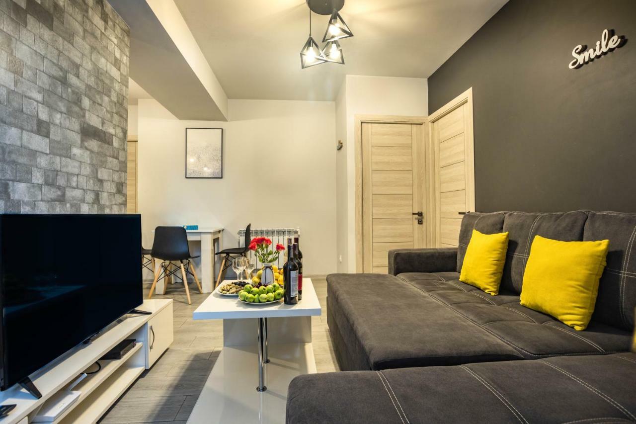 Stay Inn Apartments On Amiryan 15 Erywań Zewnętrze zdjęcie