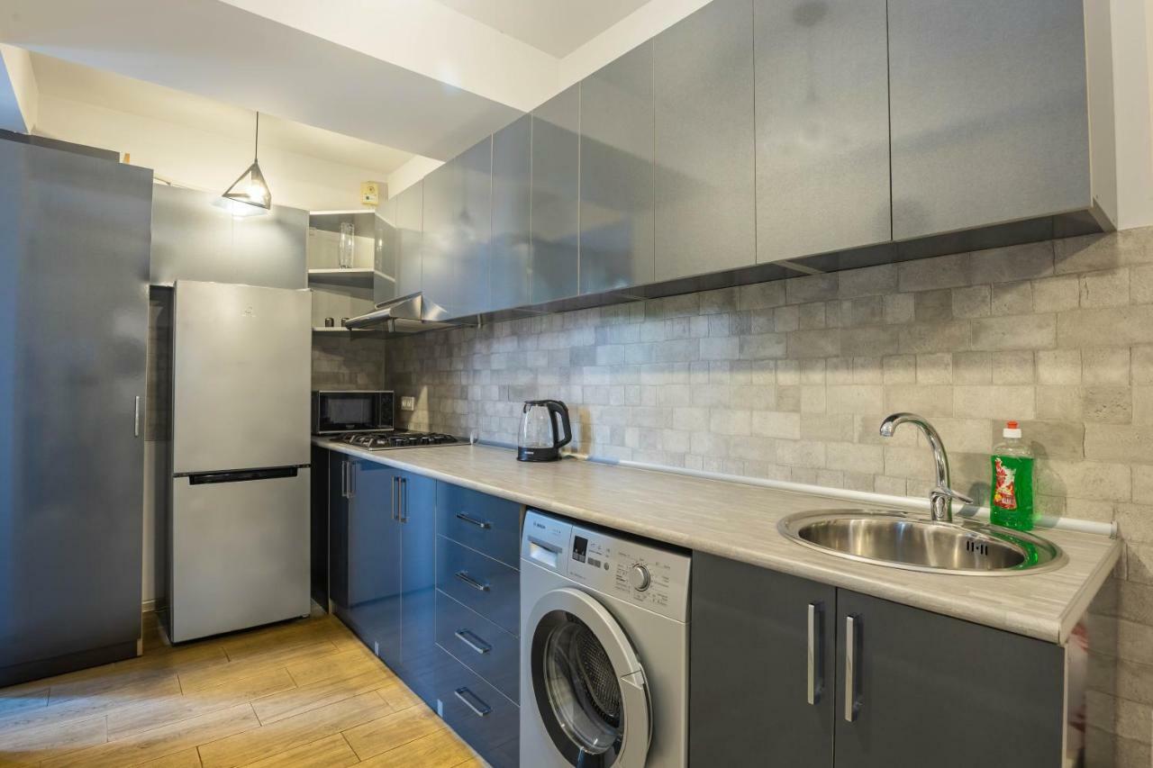 Stay Inn Apartments On Amiryan 15 Erywań Zewnętrze zdjęcie