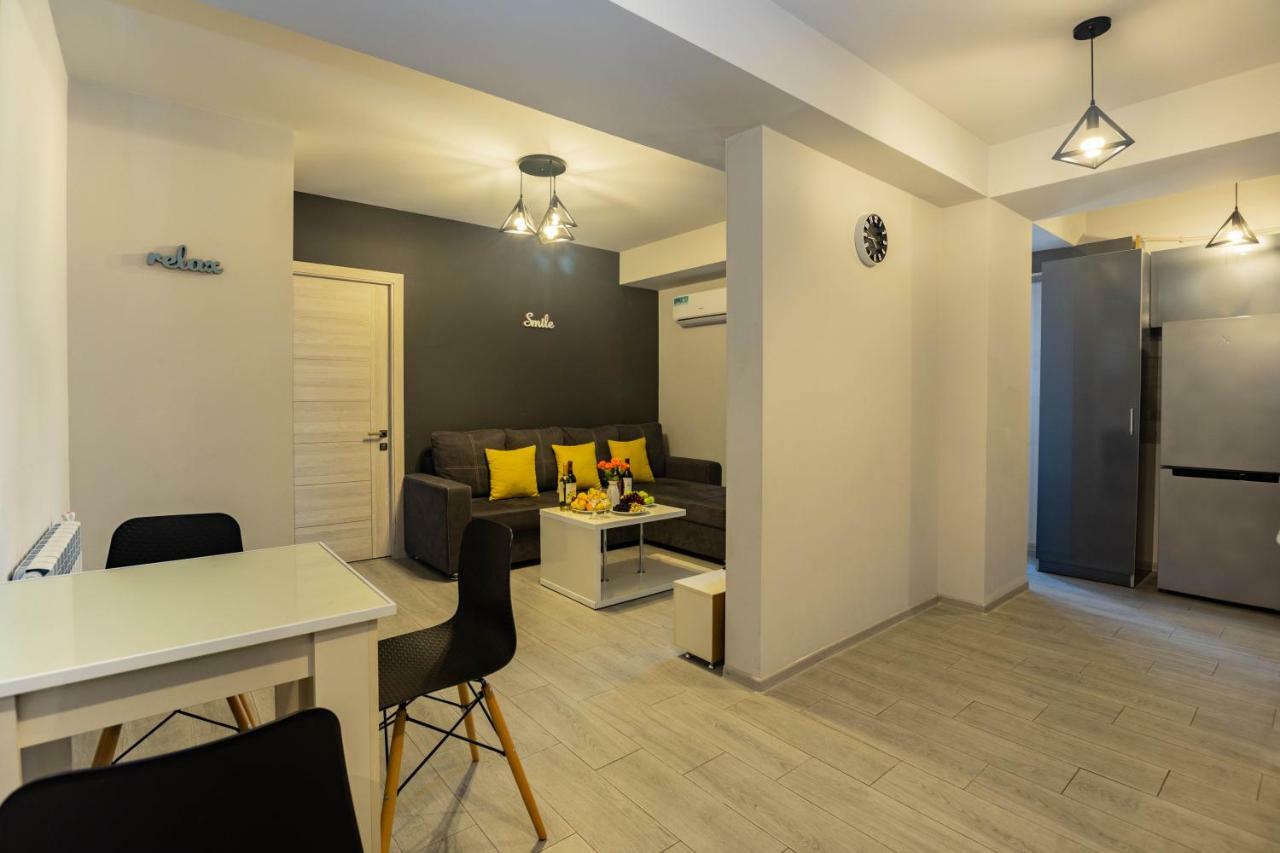 Stay Inn Apartments On Amiryan 15 Erywań Zewnętrze zdjęcie
