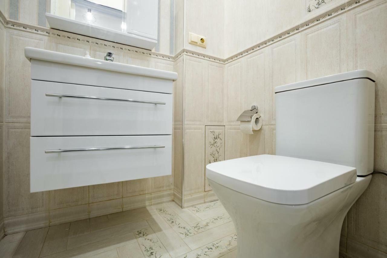 Stay Inn Apartments On Amiryan 15 Erywań Zewnętrze zdjęcie